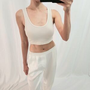 TALENTLESS Cream Crop Top